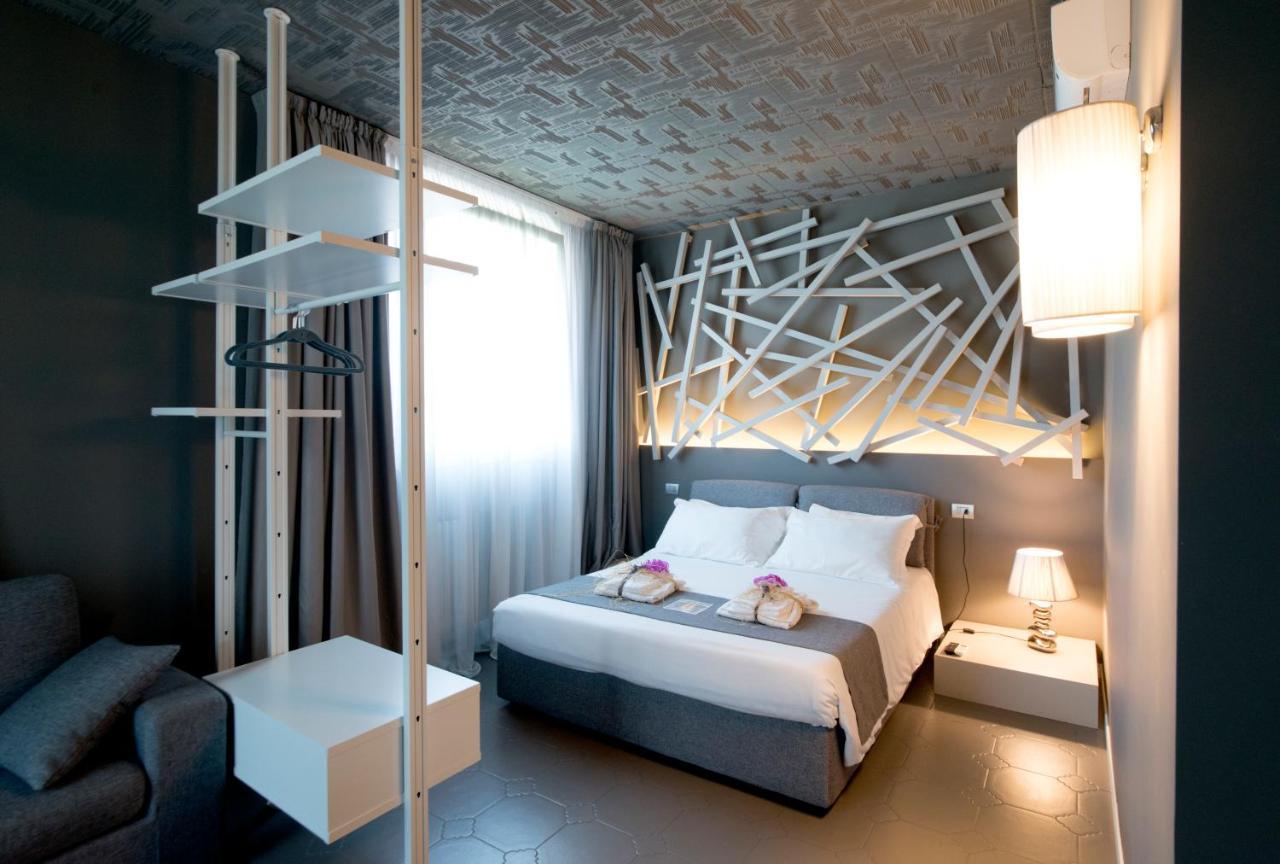 Art B&B Design Costa Volpino Ngoại thất bức ảnh