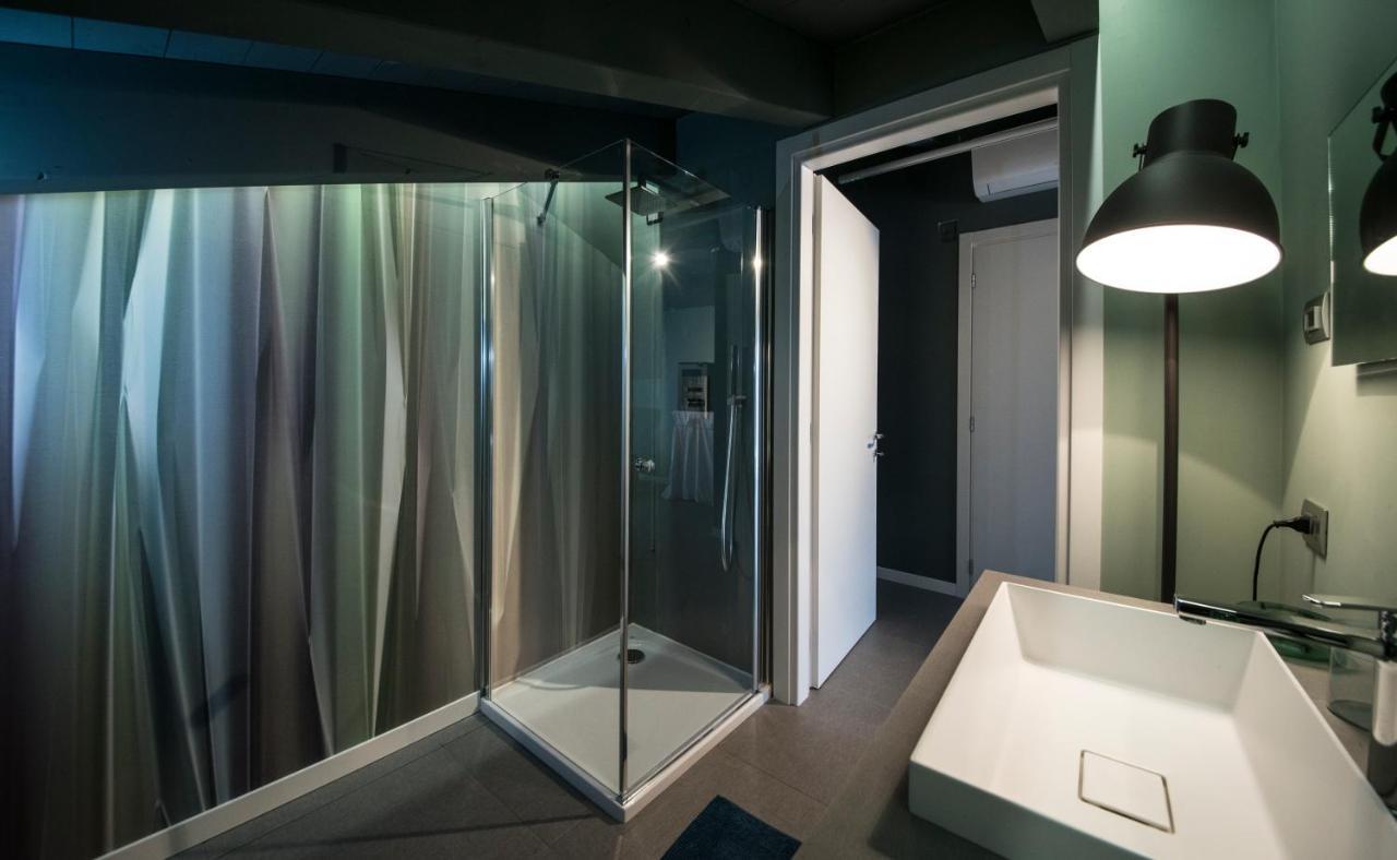 Art B&B Design Costa Volpino Ngoại thất bức ảnh